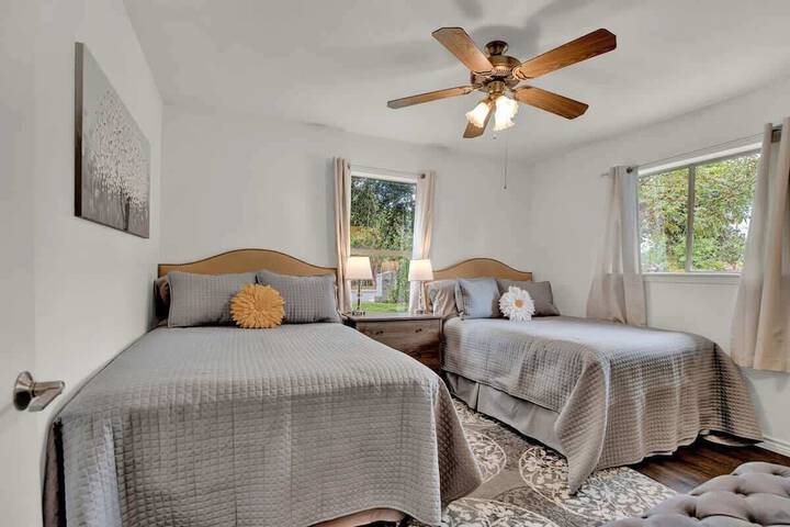 Room 2 of 47