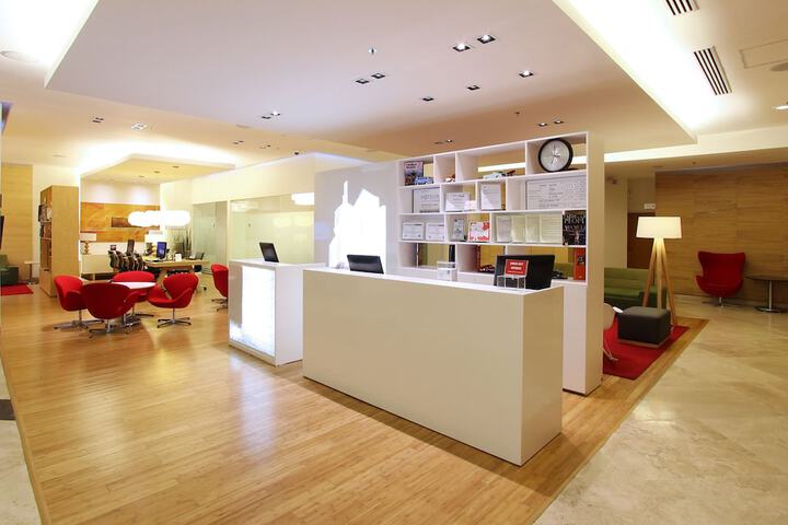 Hotel Lobby