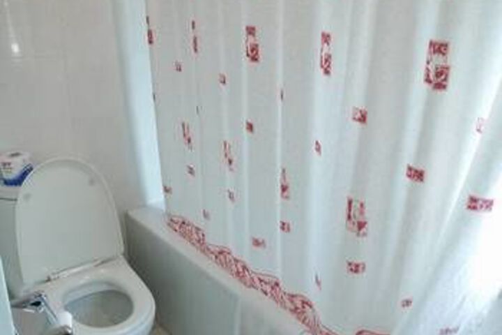 Room 4 of 29