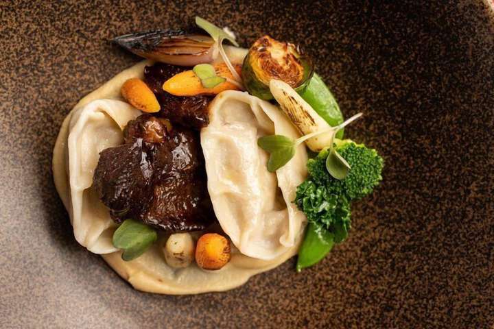 Dining 104 of 127