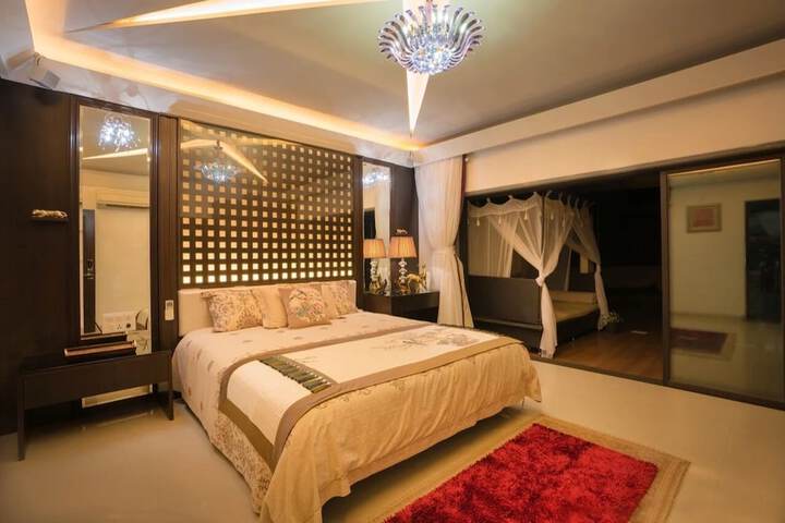 Room 3 of 13