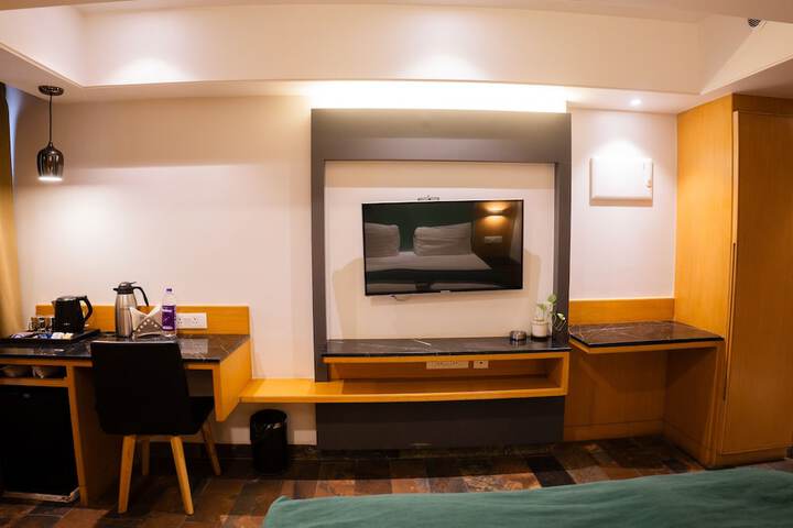Room 21 of 47