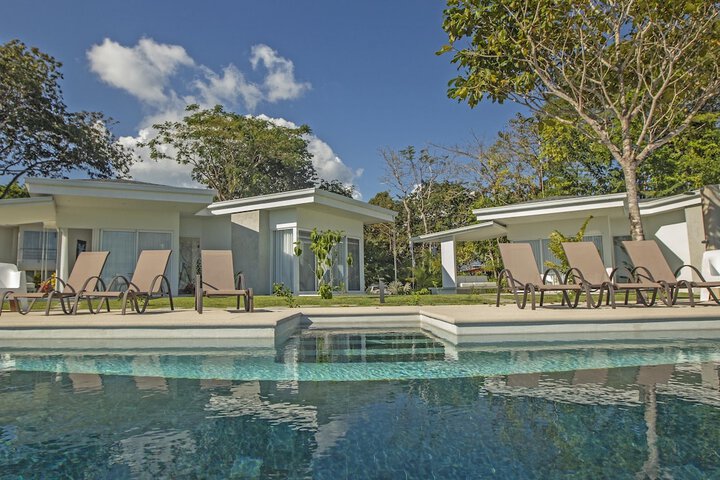 Pool 78 of 120