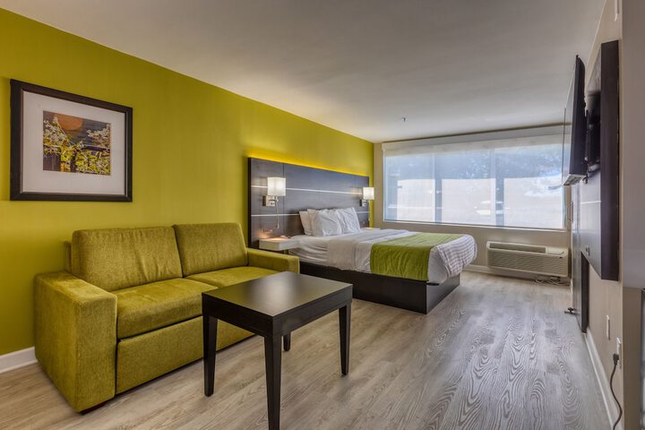 Hotel Weston in Marietta, GA