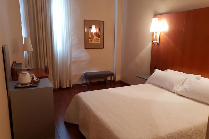 Room 18 of 51