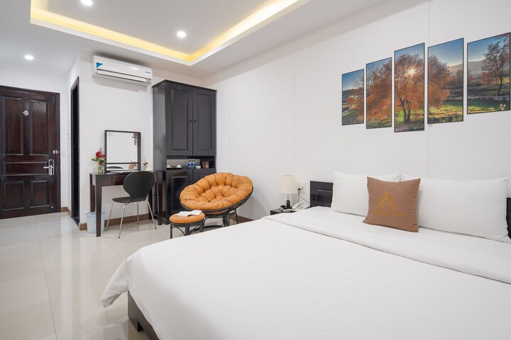 Room 18 of 45