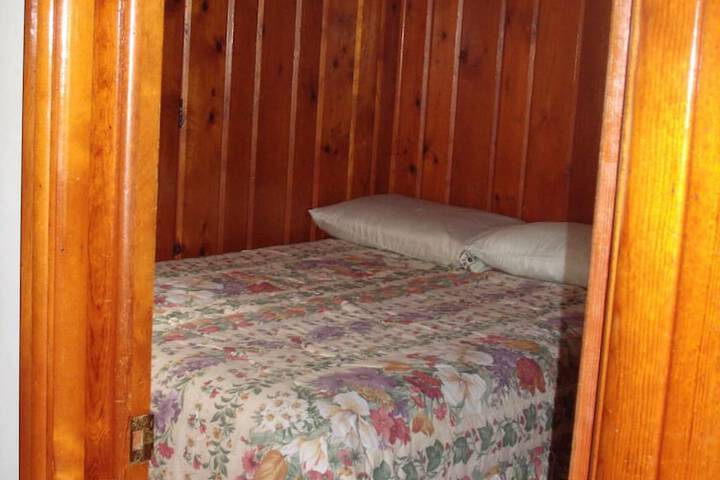 Room 6 of 71