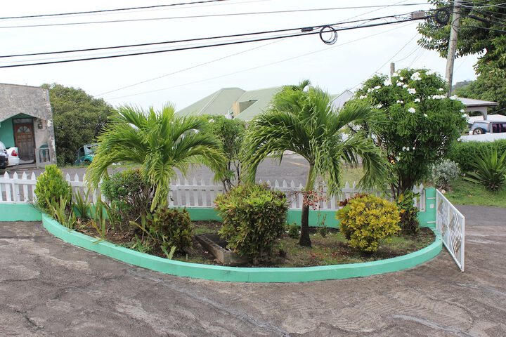 Hotel Exterior 55 of 70