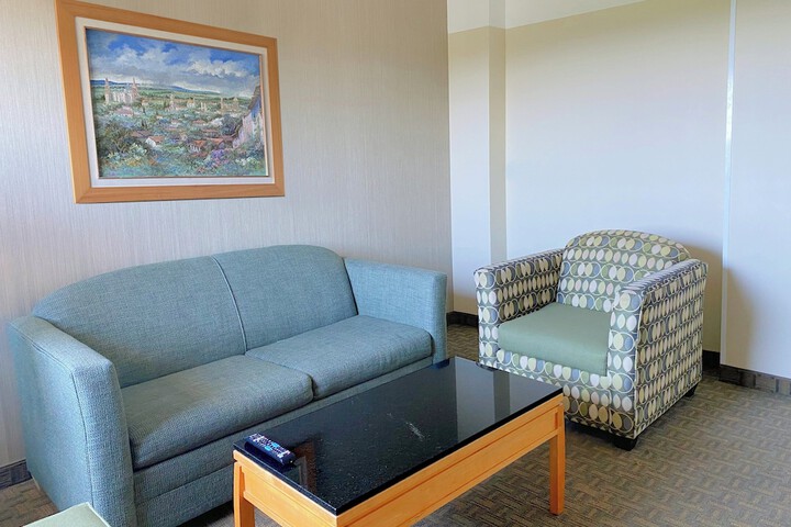 Room 30 of 157