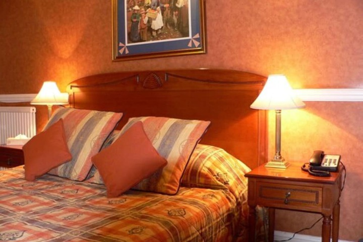 Room 5 of 35