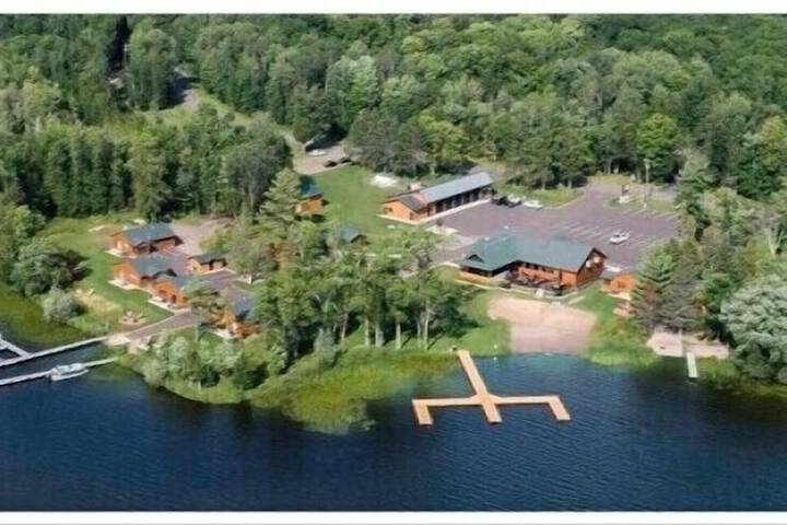 Lenas Northern Pines Resort
