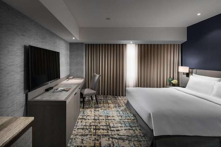 Room 12 of 44