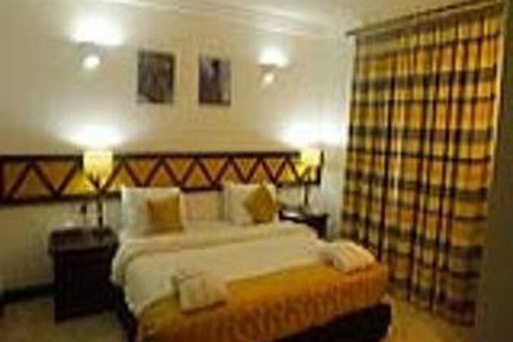 Room 43 of 87