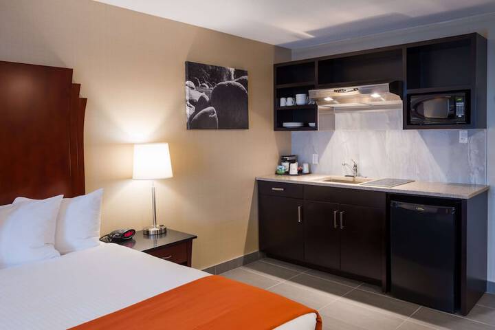 Private kitchenette