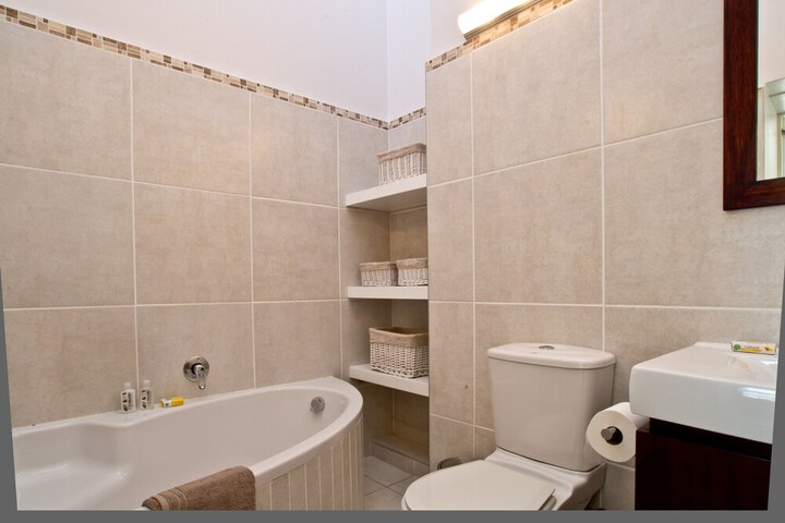 Room 15 of 21