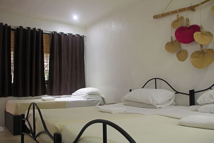 Room 26 of 62