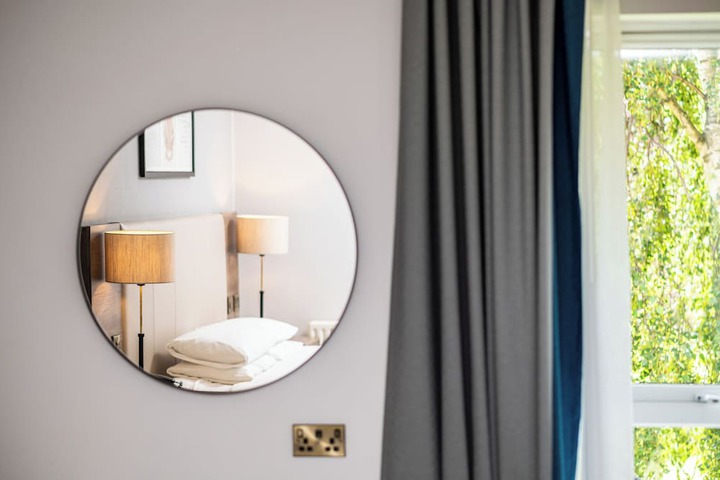 Room 14 of 53