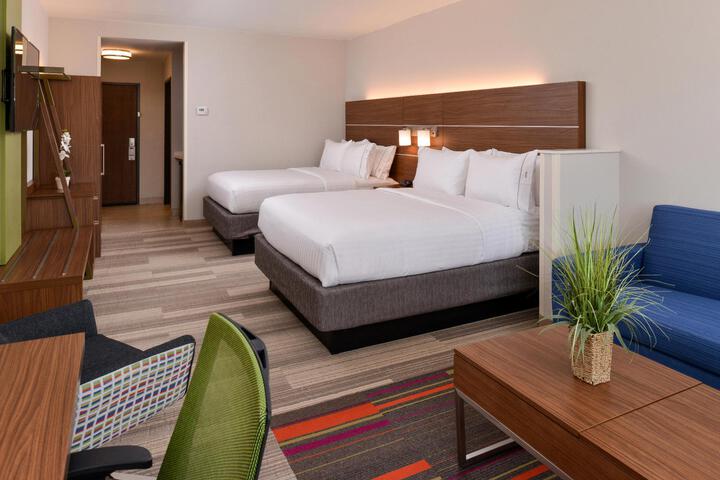 Suite King Size Bed (4 of 15)