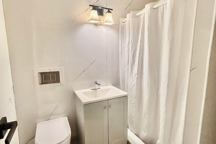 Room 21 of 22