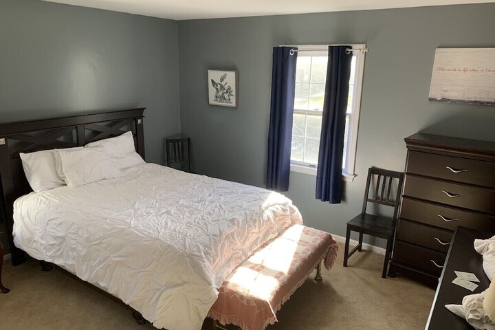 Room 25 of 63