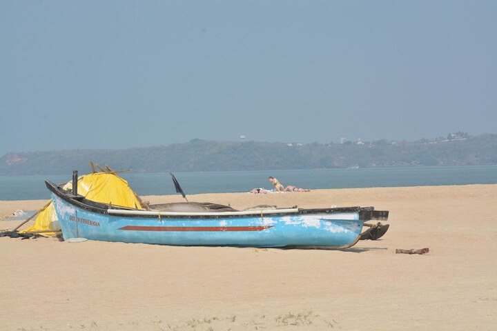Beach 37 of 43
