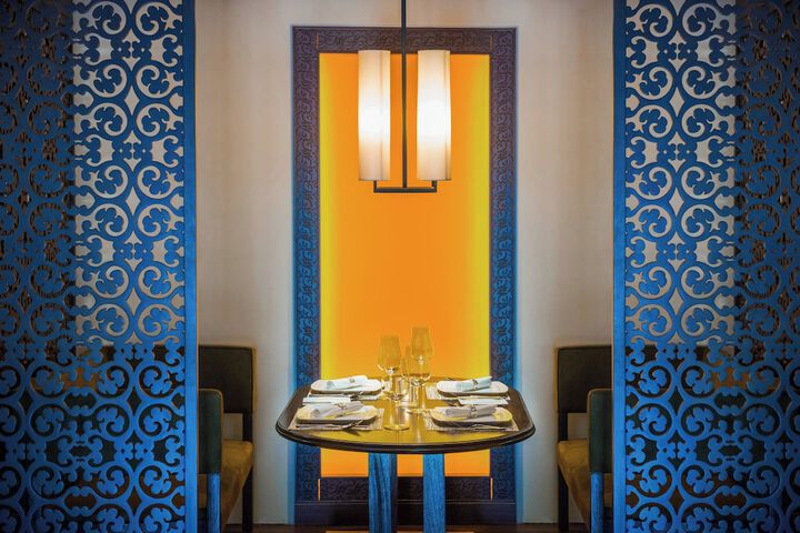 Dining 36 of 61