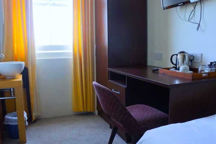 Room 113 of 162