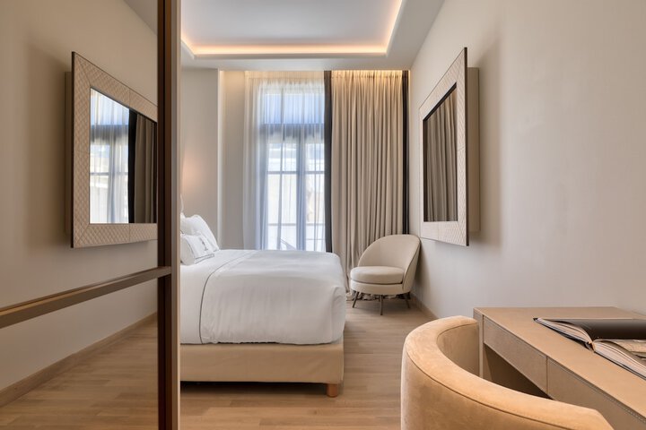 Room 20 of 115