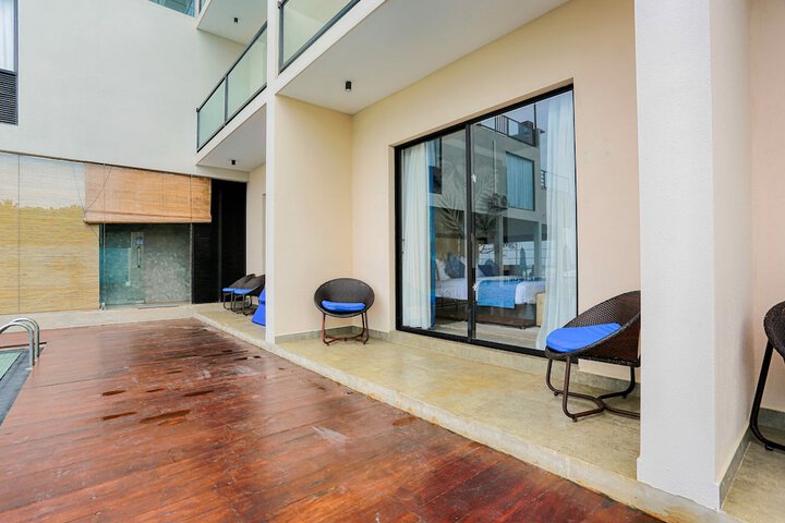 Hotel 58 of 74