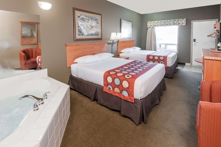 Room 22 of 32