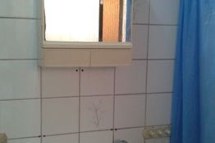 Room 3 of 18