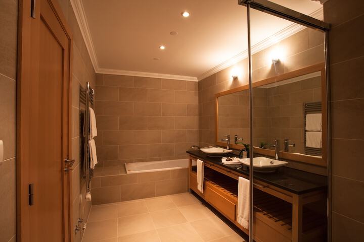 Bath Interior