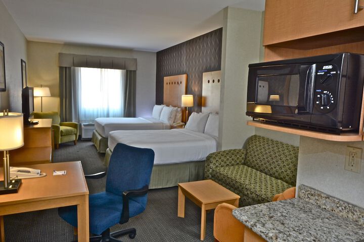 Room 19 of 50
