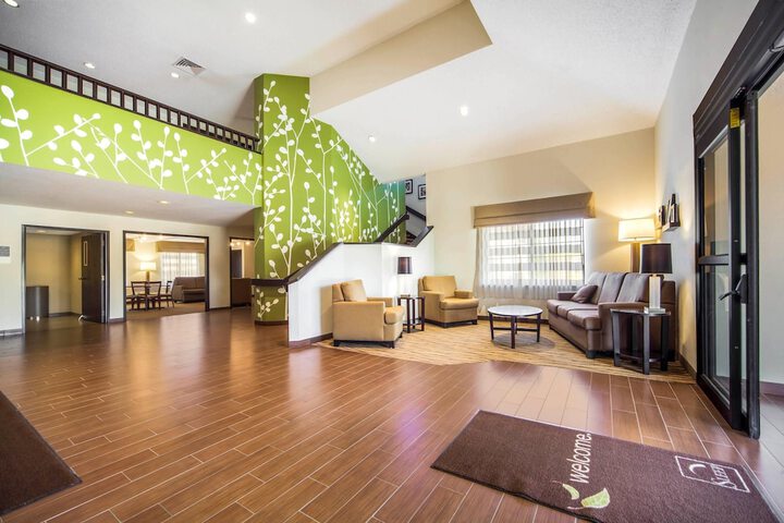 Hotel Interior 3 of 39