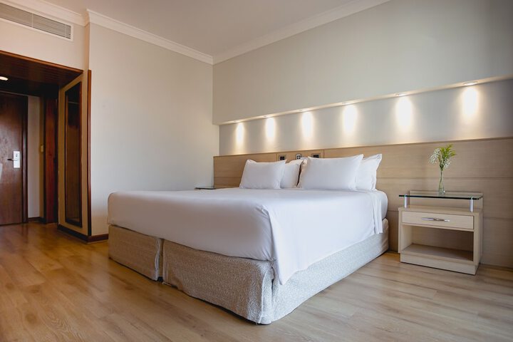 Room 21 of 60