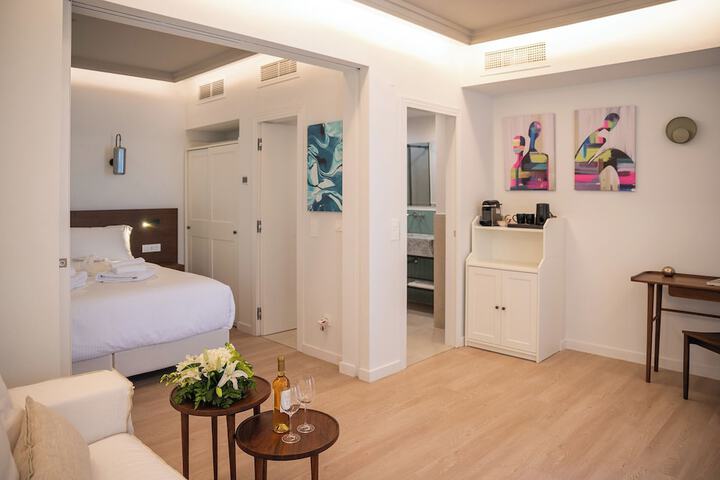 Room 95 of 182