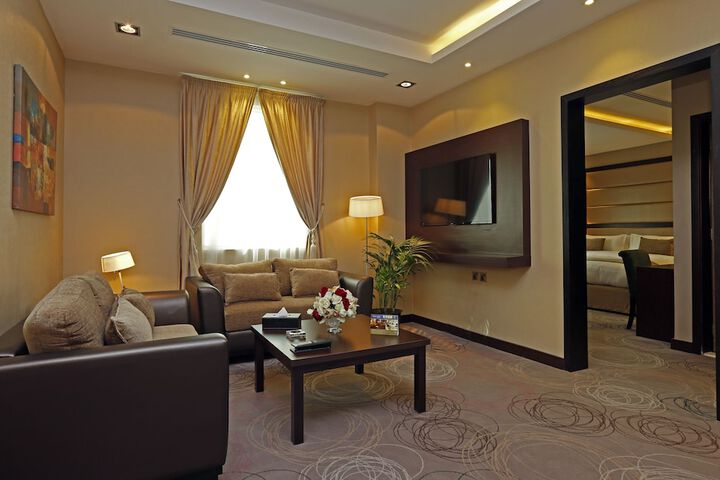 Room 29 of 61
