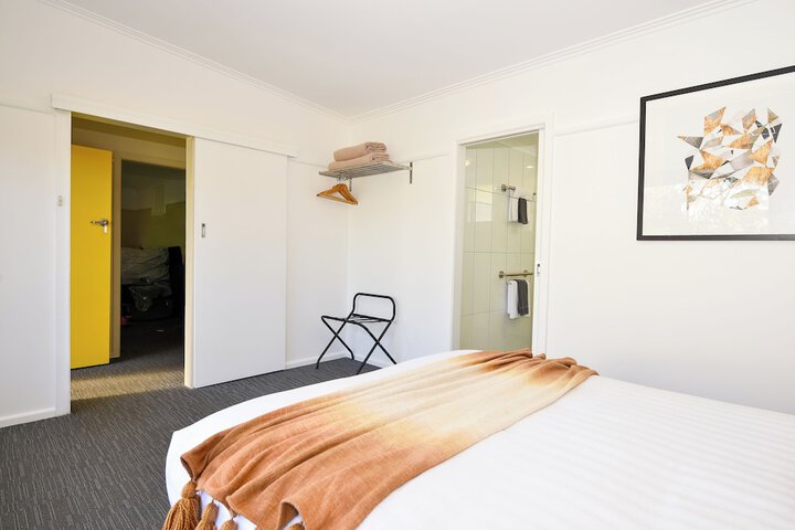 Room 22 of 63