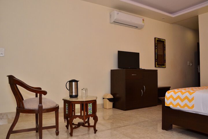 Room 19 of 60
