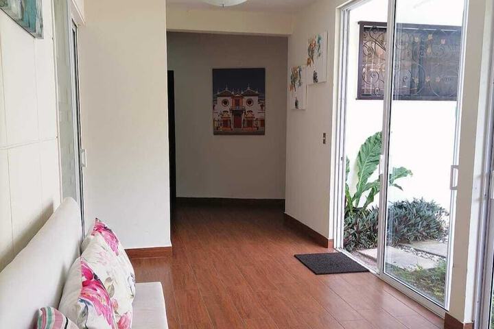 Room 15 of 34