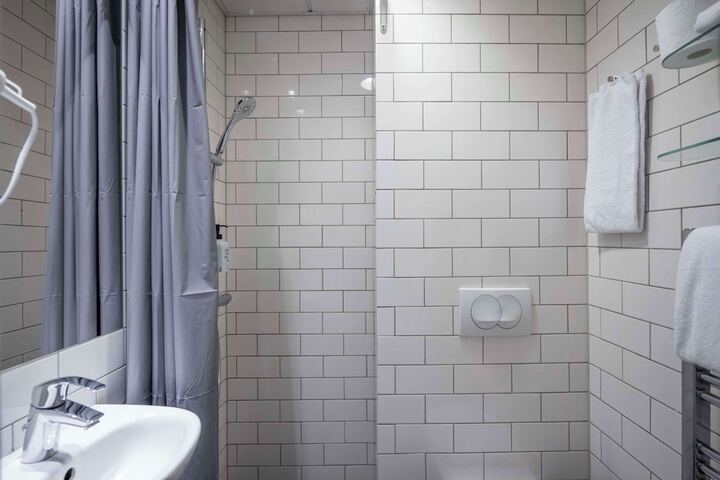 Bath Interior