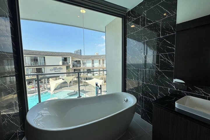 Room 21 of 46