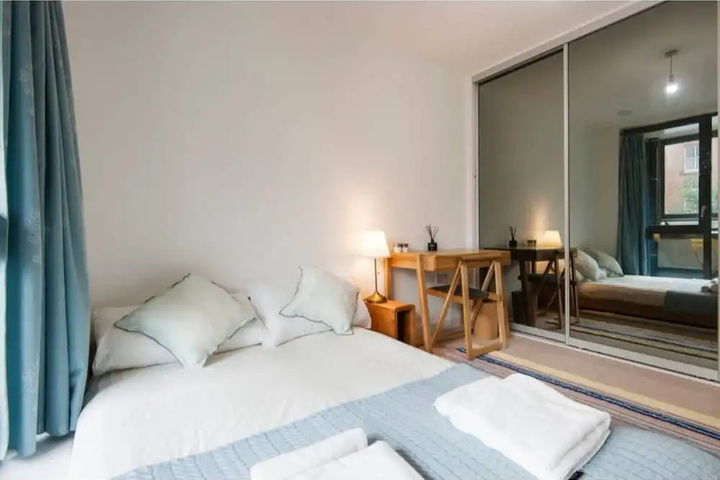 Room 2 of 14