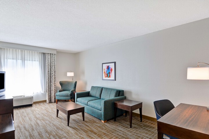 Room 8 of 43