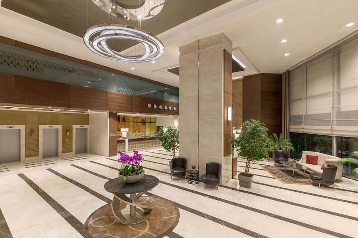 Guest Lobby