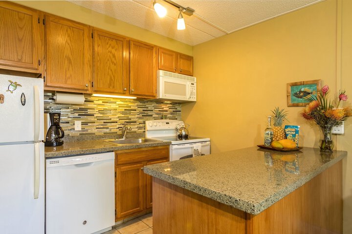 Kihei Kai Nani #3 116 1 BR Condo by RedAwning in Kihei, HI