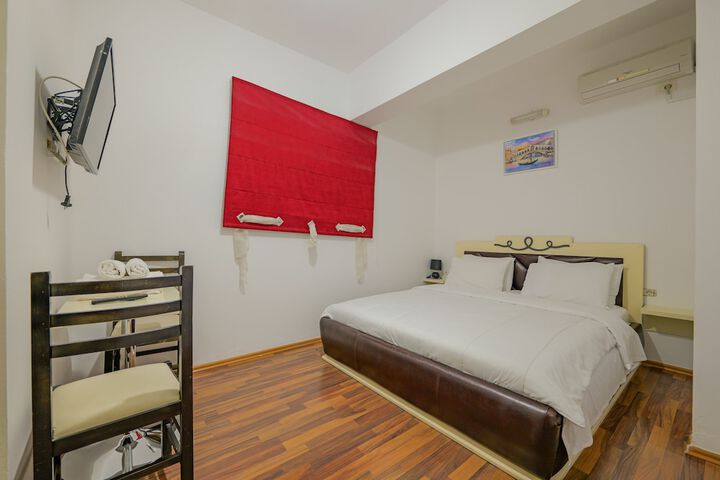 Room 46 of 119