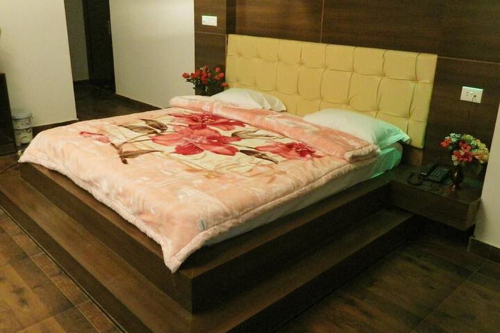 Room 36 of 50