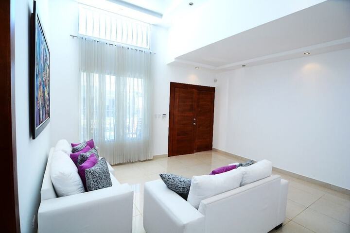 Room 14 of 26