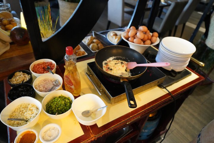 Breakfast/Coffee Service 143 of 163